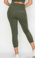 Soft Activewear Capri Leggings w/pockets